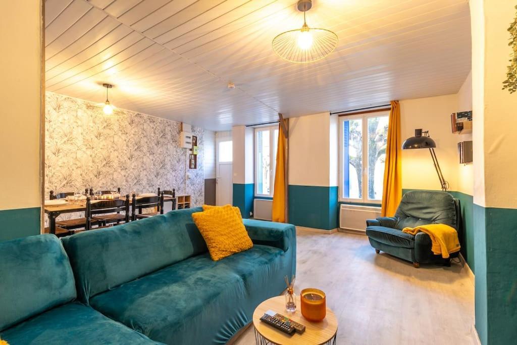 Le Petit Cocon Villa Levroux Bagian luar foto