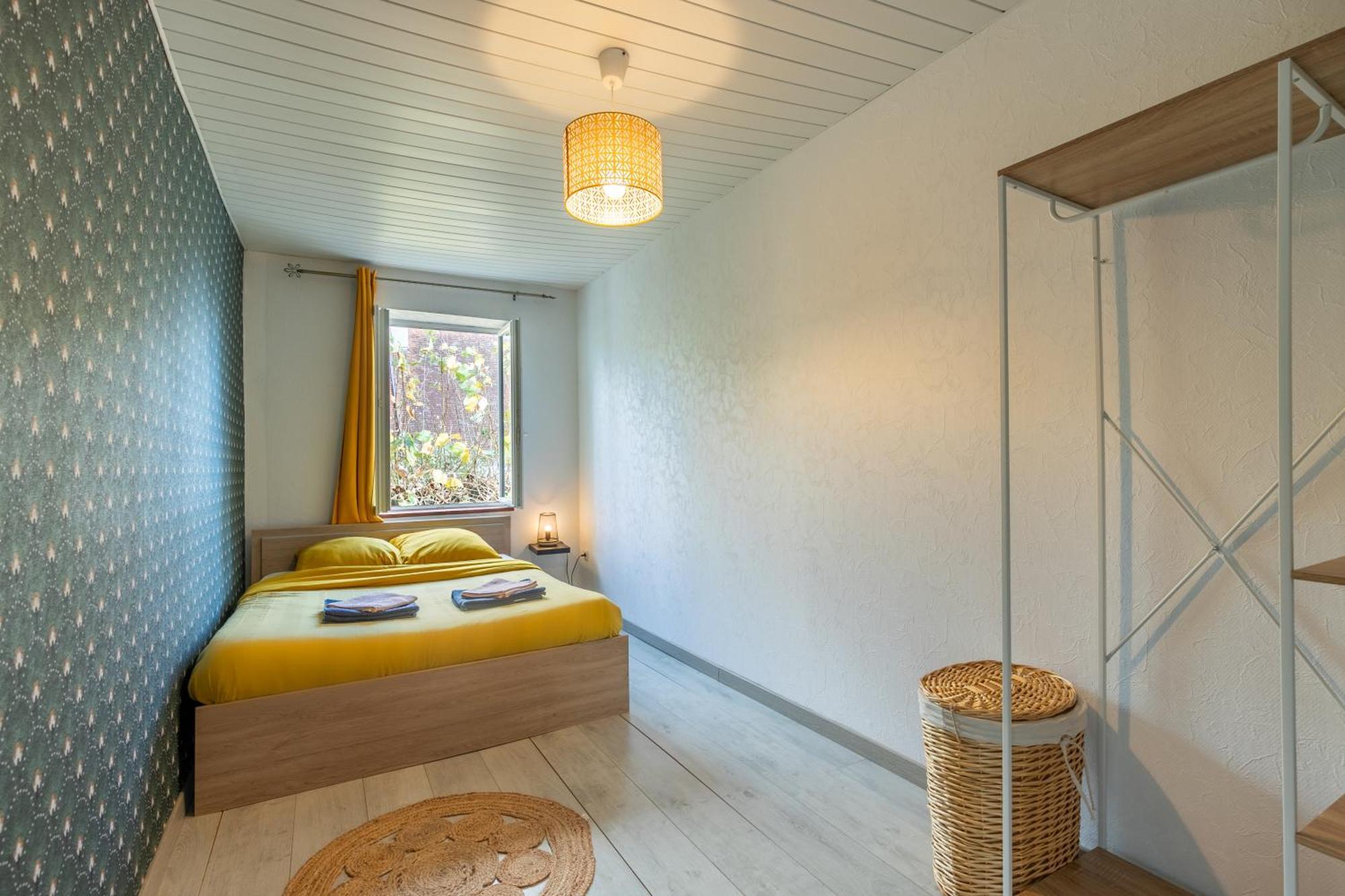 Le Petit Cocon Villa Levroux Bagian luar foto